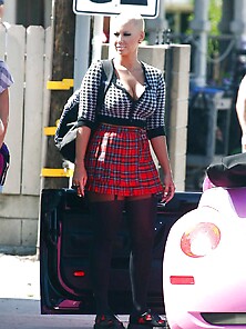 Amber Rose - Is Busting Out