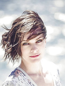 Milla Jovovich 3