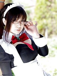 Japanese Cosplay Sweethearts-Chiyoko