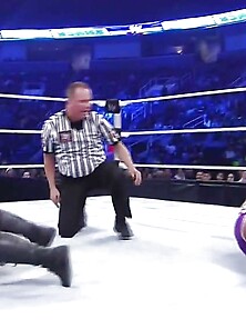 Aj Lee Slit Lip Glide - Wwe Smackdown