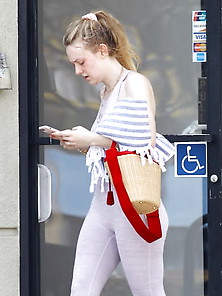 Dakota Fanning Caught Outside A Pilates Class