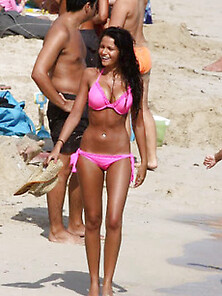 Michelle Keegan', S Hot Pink Bikini
