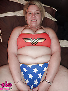 Princess Bw - Wonderwoman Bikini Part 1