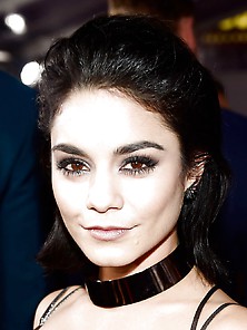 Vanessa Hudgens At Peoples Choice Awards 2016