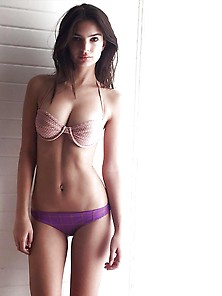 Emily Ratajkowski