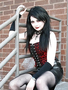 Random Gothic & Fetish Babes