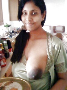 Desi Boob Seductions3