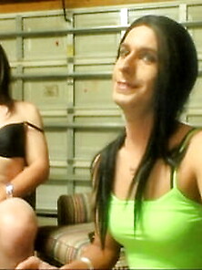 Tranny Webcam Show