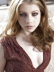 Sexy Michelle Trachtenberg