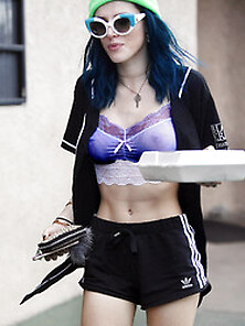 Bella Thorne See Through Photos