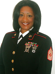 Milf Ebony Serving Country