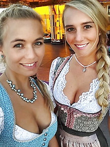 Sexy Dirndl Girls 223