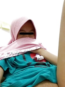 Jilbab Now Indonesia