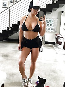 Kaitlyn Instagram & Twitter Pics (8)