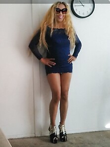 Allessia Delicious Travesti On The Corner