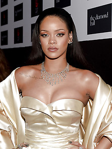 Rihanna 10