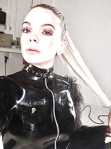 Latex & Shiny -- Fetish Women