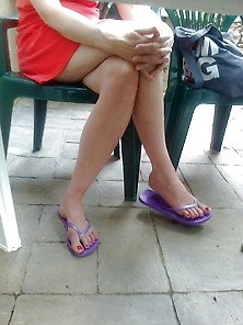 Milf Candid Legs And Feet 2