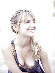 Melanie Laurent La Petite Pute