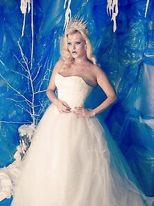 Snow Queen,  Beautiful Photos!