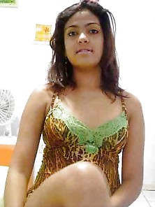 Gorgeous Desi Girl