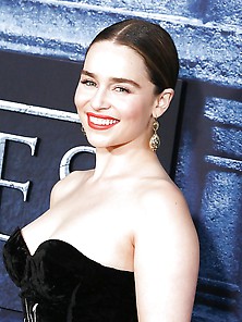 Sexy Emilia Clarke Xx