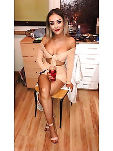 Uk Girls 2019 - Vol 40