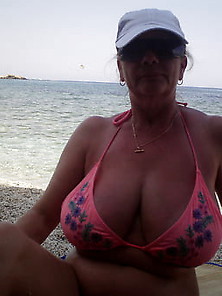 Wanted!! Big Tit Amateur Mature Milf - Wife - Gilf - Granny