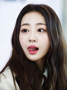 Loona Yves