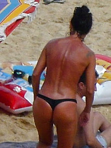 Voyeur A La Plage (105) - Milf Topless Thong Beach