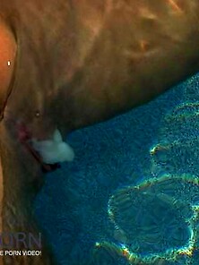 Creampie Underwater