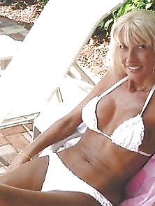 Mature Women In Bikinis