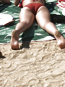 Beach Booty Candid