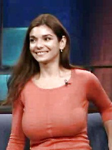 Laura San Giacomo