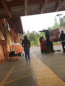 Homedepot Clerk Covington Wa