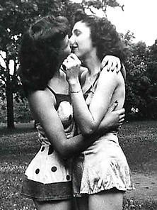 Vintage Sapphic Erotica