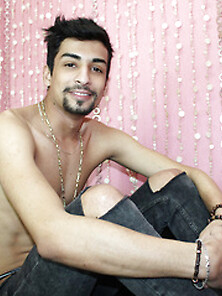 Latin Young Gay Jamexotic