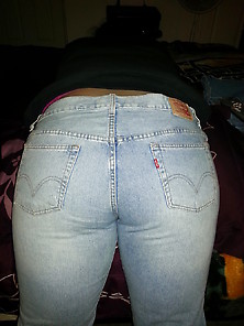 Wife's Levis Ass