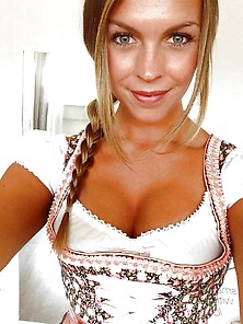 Sexy Dirndl Girls 91