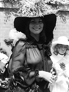 Linda Lovelace (1949 - 2002) 1